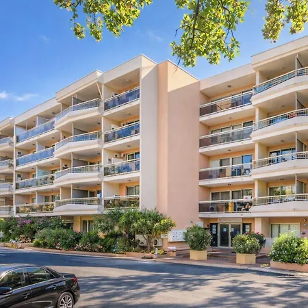 Appart hôtel Résidence Pierre&vacances Les Platanes 3*