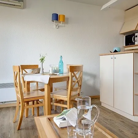 Aparthotel Pierre & Les Platanes 3*