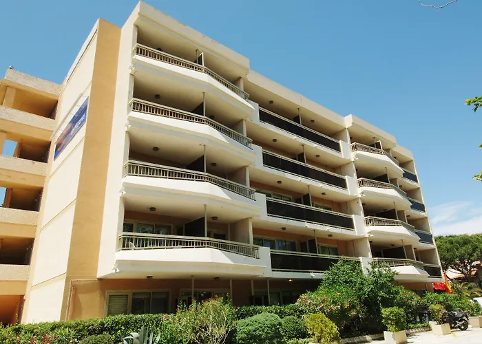 Apartahotel Résidence Pierre&vacances Les Platanes