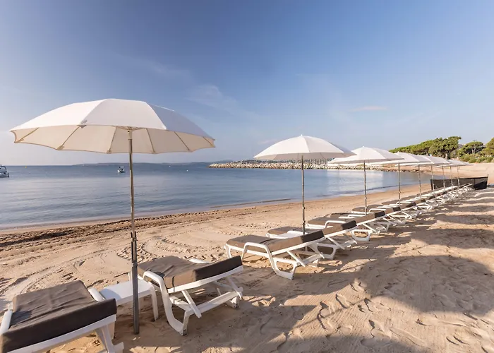 شقة فندقية Pierre & Les Platanes 3*