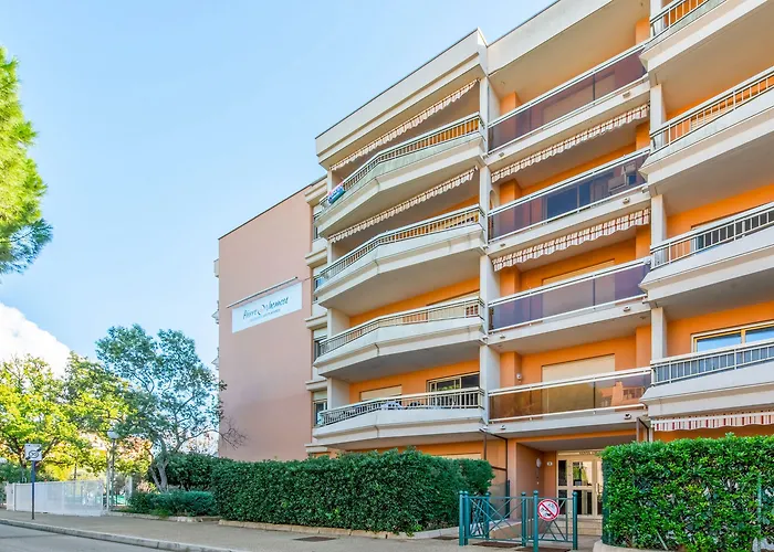 Résidence Pierre&vacances Les Platanes 3*